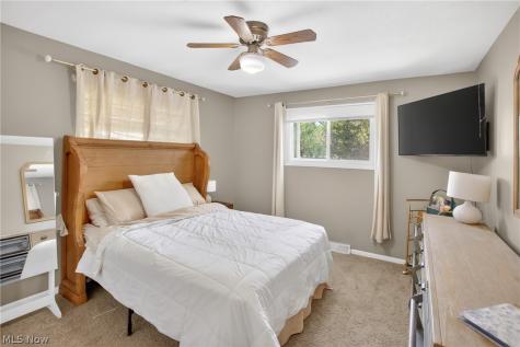 7434 Meadow Lane Parma OH 44134