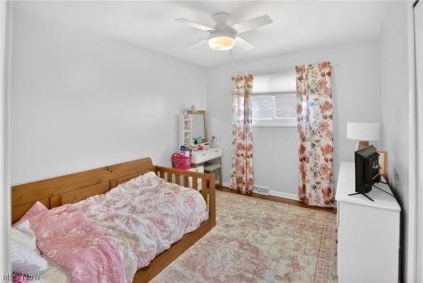 7434 Meadow Lane Parma OH 44134