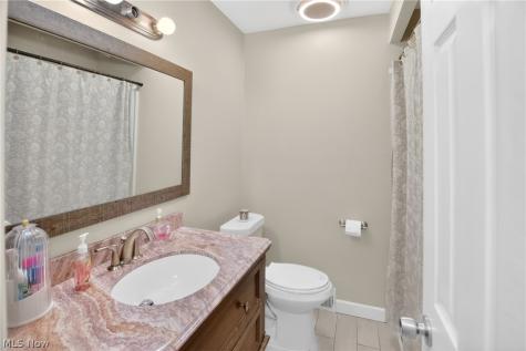 7434 Meadow Lane Parma OH 44134