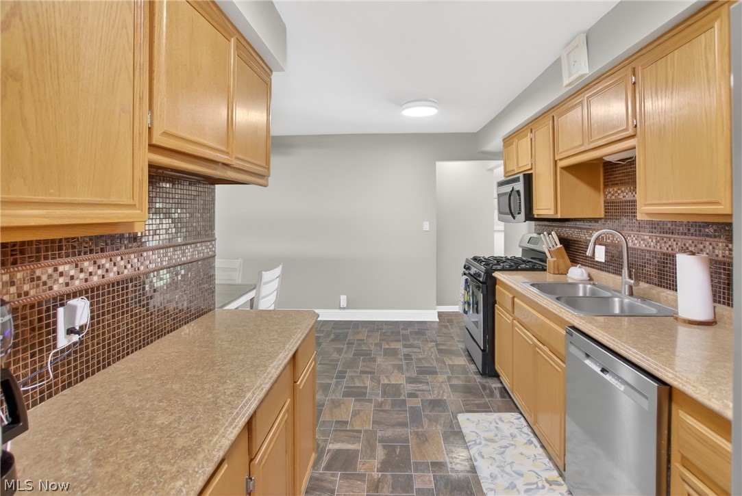 7434 Meadow Lane Parma OH 44134