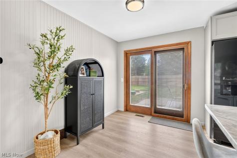 33541 Tullis Drive Avon OH 44011