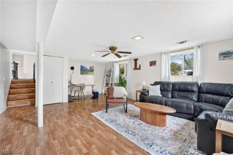 33541 Tullis Drive Avon OH 44011