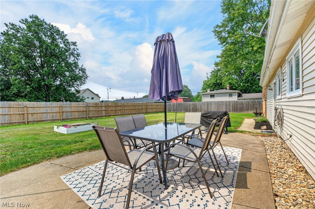 33541 Tullis Drive Avon OH 44011