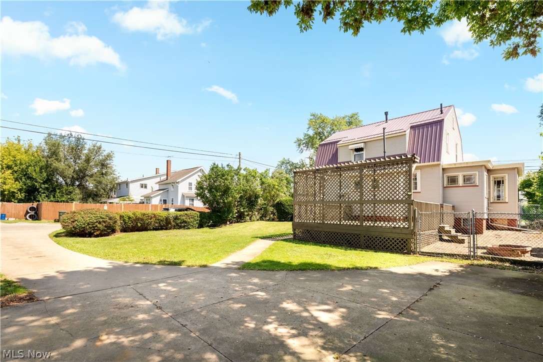 1217 Broad Avenue NW Canton OH 44708