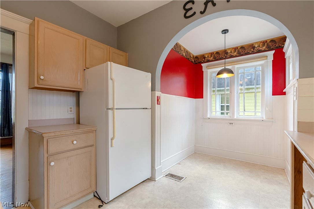 1217 Broad Avenue NW Canton OH 44708