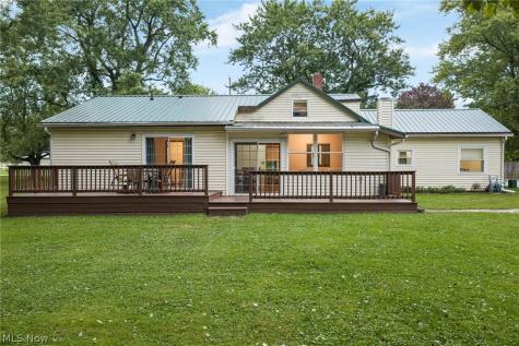 3285 Clubside Drive Norton OH 44203