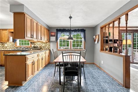 1364 Stonington Road NW North Canton OH 44720