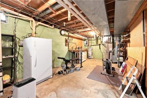 1364 Stonington Road NW North Canton OH 44720