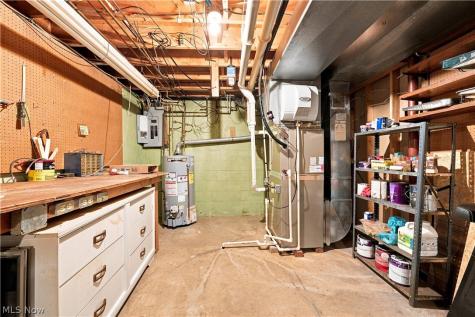 1364 Stonington Road NW North Canton OH 44720