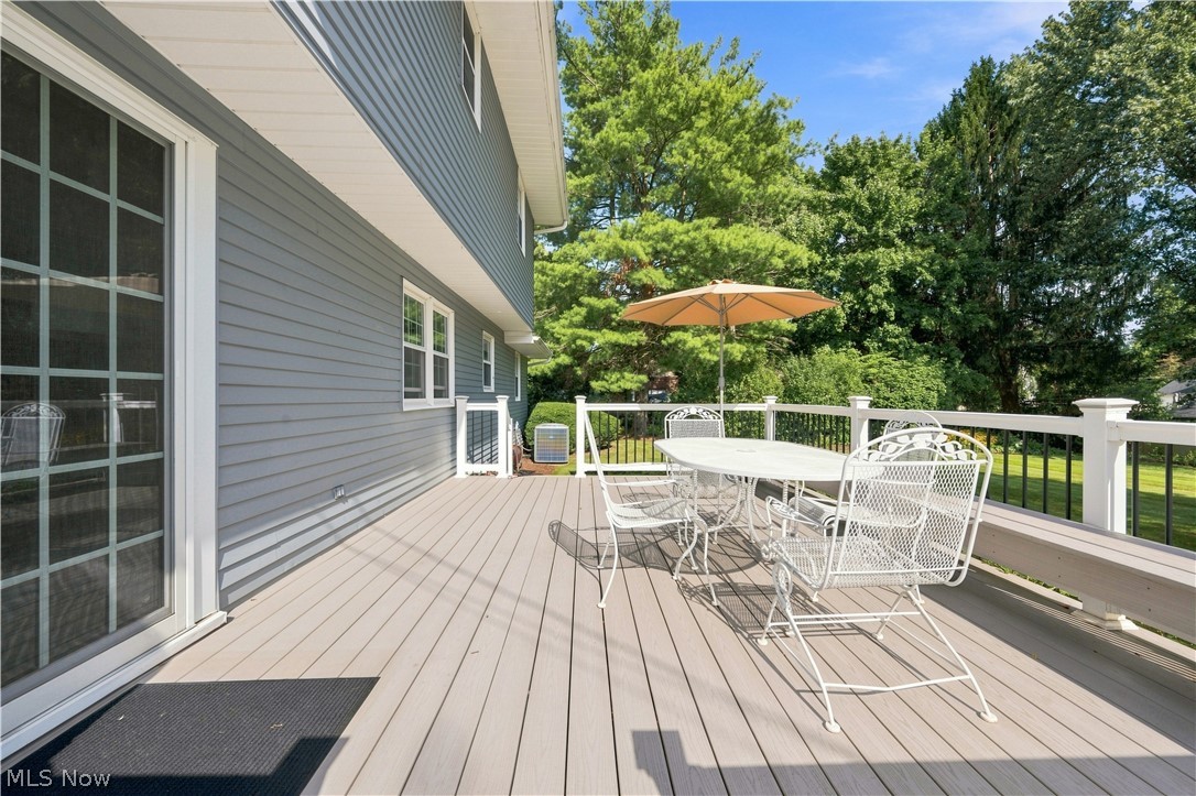 1364 Stonington Road NW North Canton OH 44720