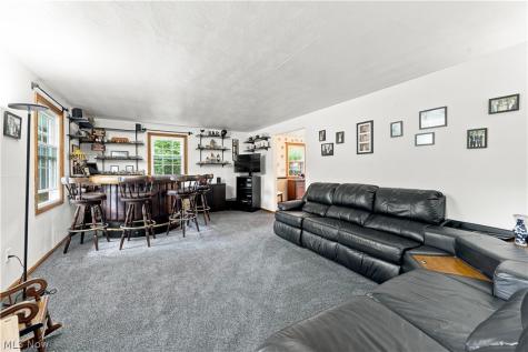1364 Stonington Road NW North Canton OH 44720