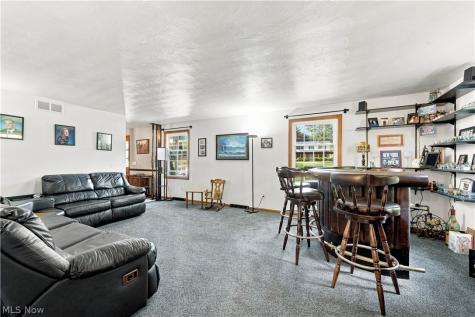 1364 Stonington Road NW North Canton OH 44720