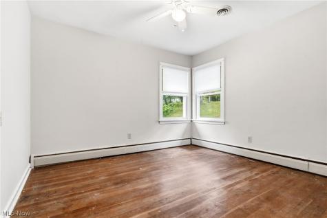 543 Winesap Avenue SW North Canton OH 44709
