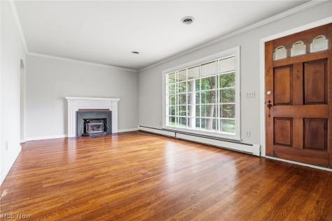 543 Winesap Avenue SW North Canton OH 44709