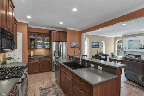 31470 Hilliard Boulevard Westlake OH 44145
