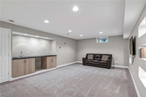 31470 Hilliard Boulevard Westlake OH 44145