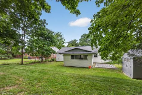 1169 Ranchland Drive Mayfield Heights OH 44124