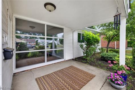 1169 Ranchland Drive Mayfield Heights OH 44124