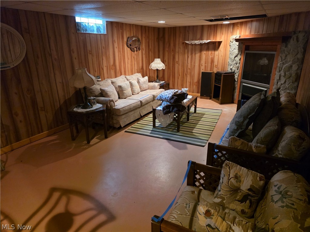 490 Bonshire Road Akron OH 44319