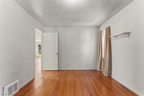 11301 Mountview Avenue Garfield Heights OH 44125