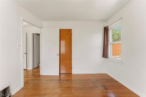 11301 Mountview Avenue Garfield Heights OH 44125