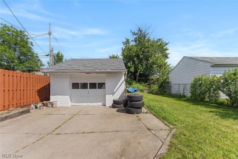 11301 Mountview Avenue Garfield Heights OH 44125