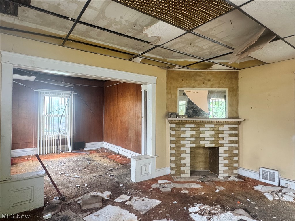 11321 Mount Overlook Avenue Cleveland OH 44104