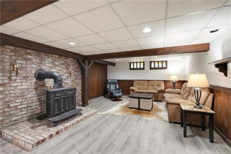 7386 Meadow Lane Parma OH 44134