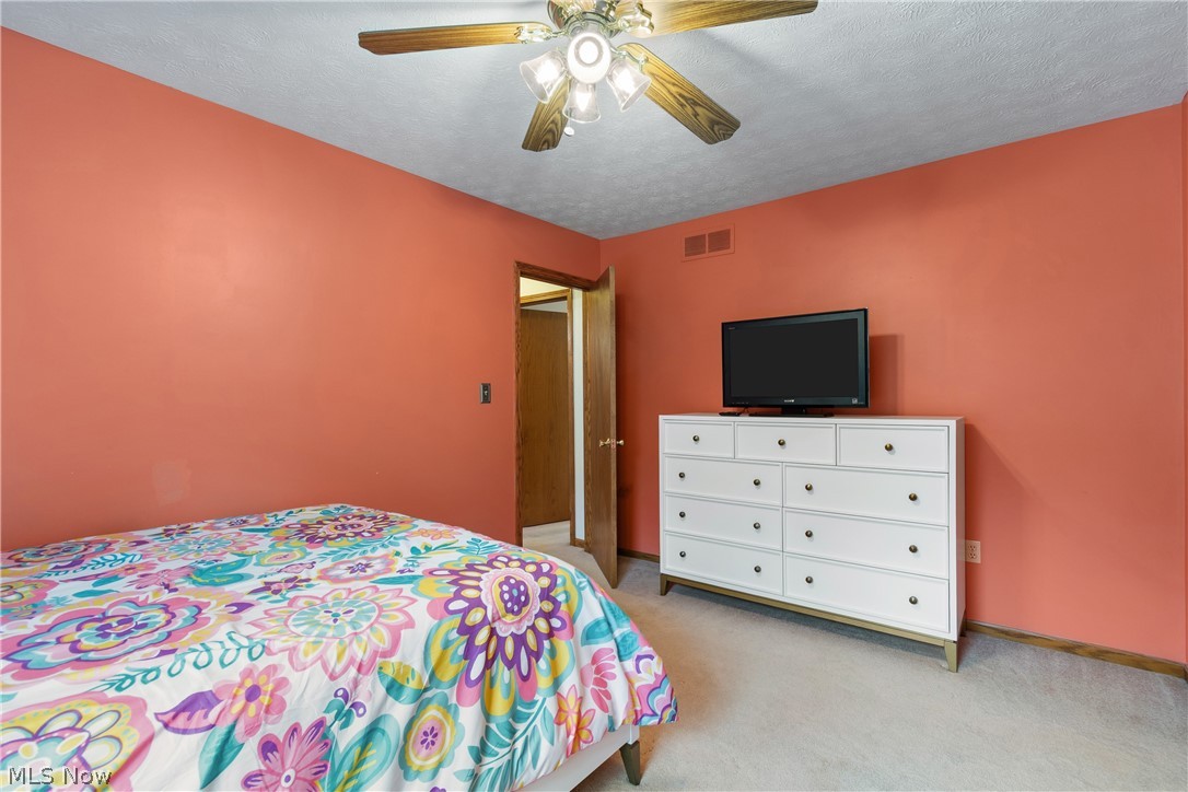 1972 Springfield Lake Boulevard Akron OH 44312