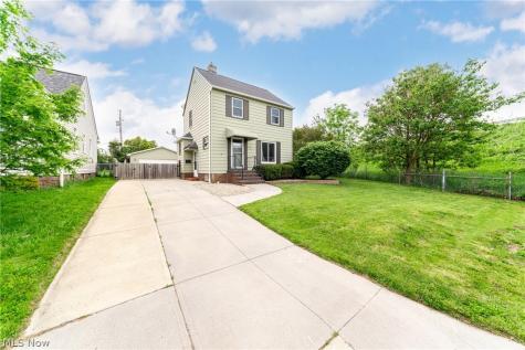 3136 W 138 Street Cleveland OH 44111