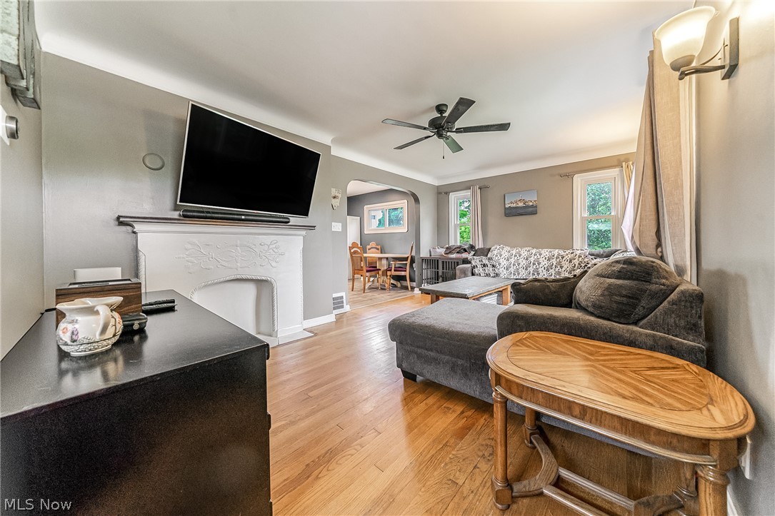 3136 W 138 Street Cleveland OH 44111