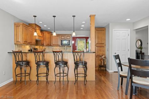 369 Amy Way Wadsworth OH 44281