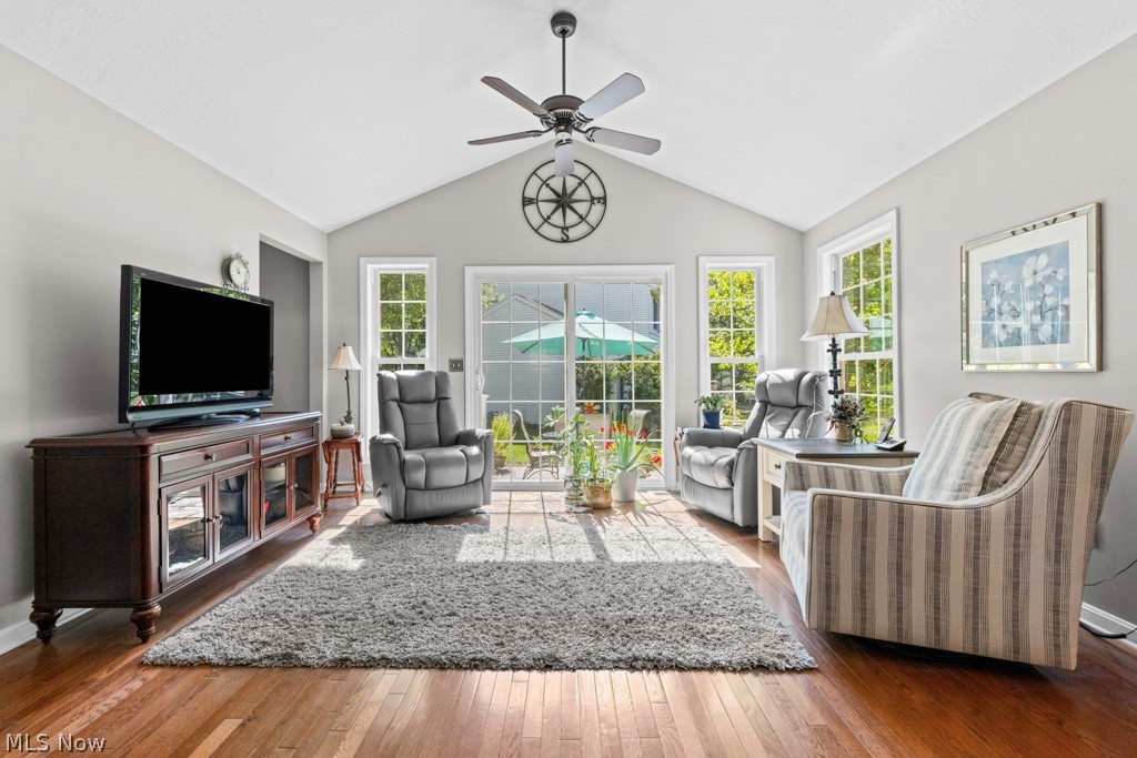 369 Amy Way Wadsworth OH 44281