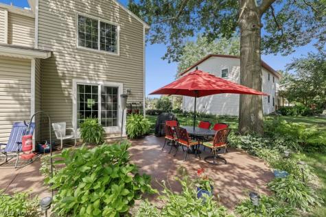 369 Amy Way Wadsworth OH 44281