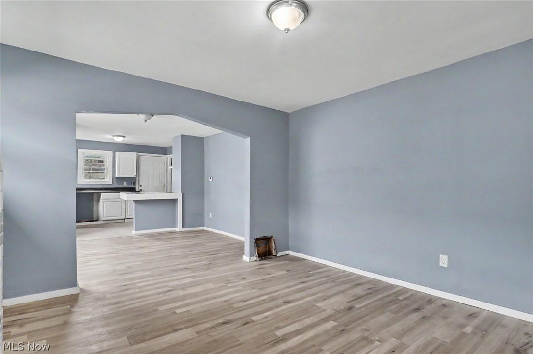 872 Cole Avenue Akron OH 44306