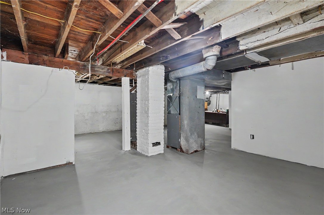 872 Cole Avenue Akron OH 44306