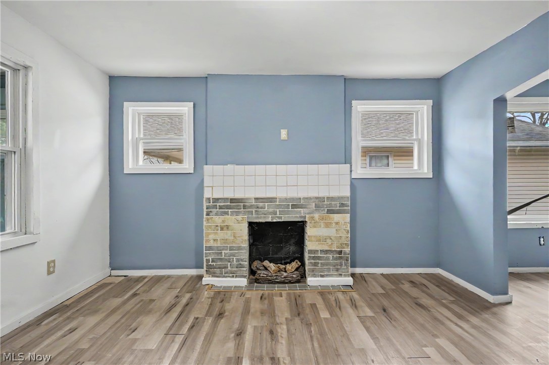 872 Cole Avenue Akron OH 44306