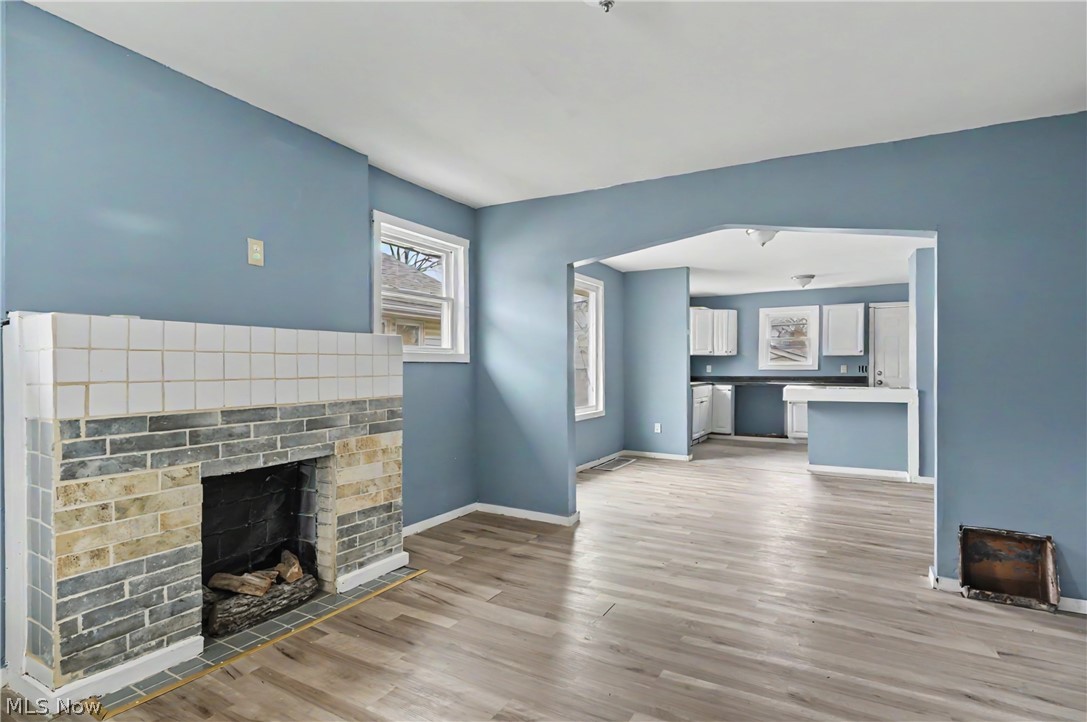 872 Cole Avenue Akron OH 44306