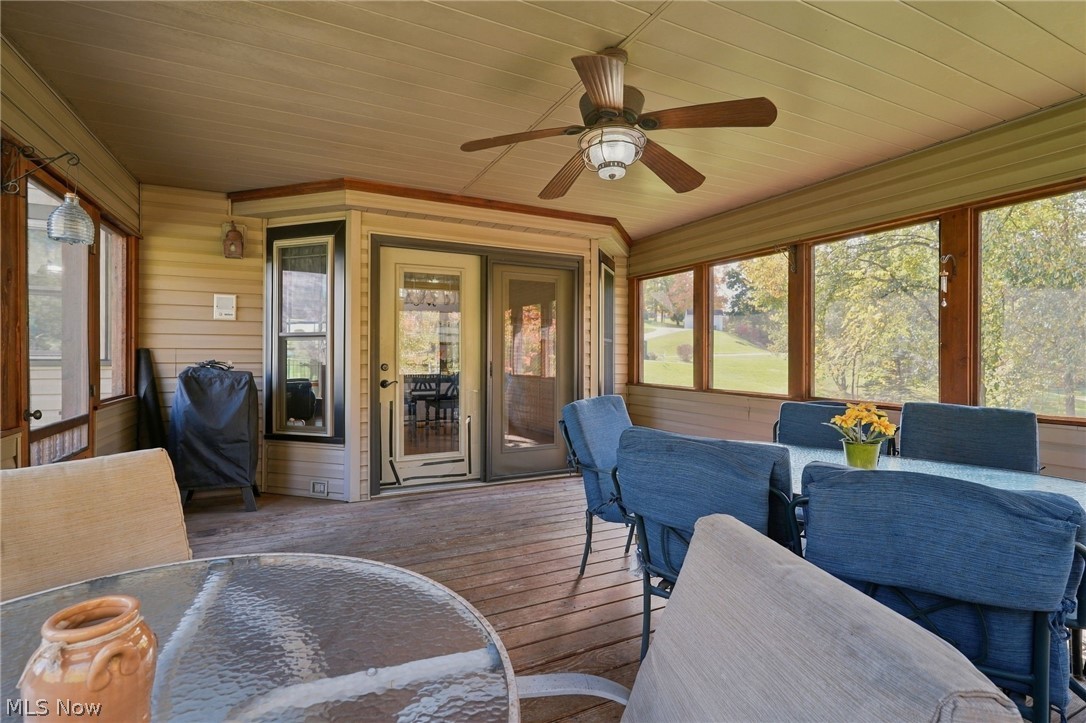 1907 Dogwood Square NE Bolivar OH 44612