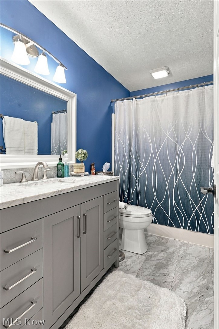 1907 Dogwood Square NE Bolivar OH 44612