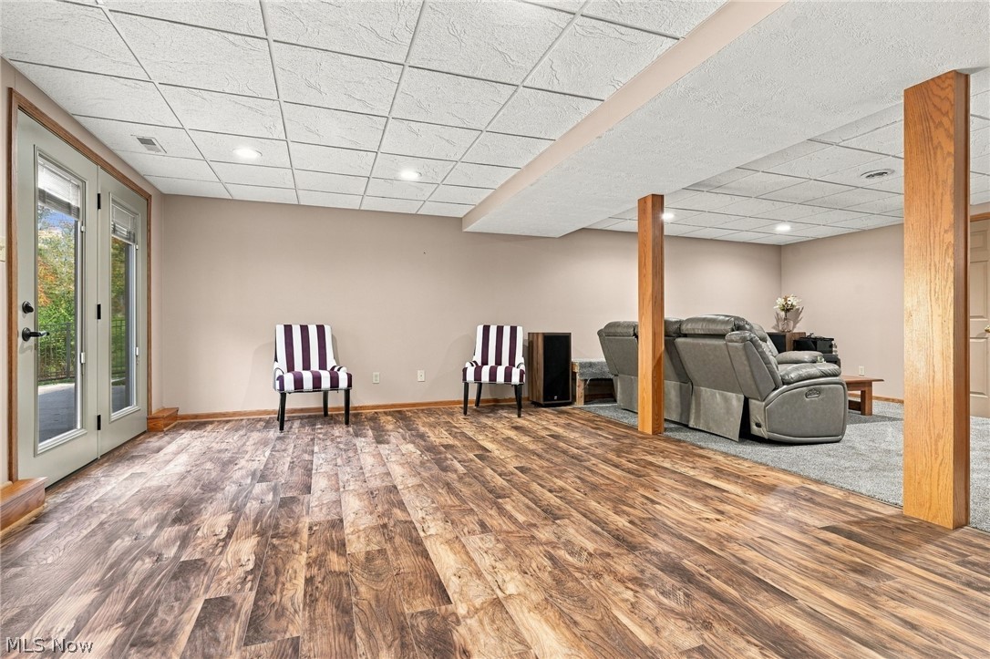 1907 Dogwood Square NE Bolivar OH 44612