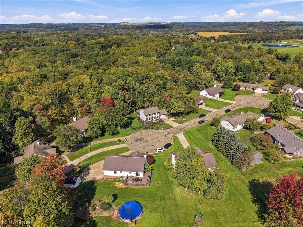 1907 Dogwood Square NE Bolivar OH 44612