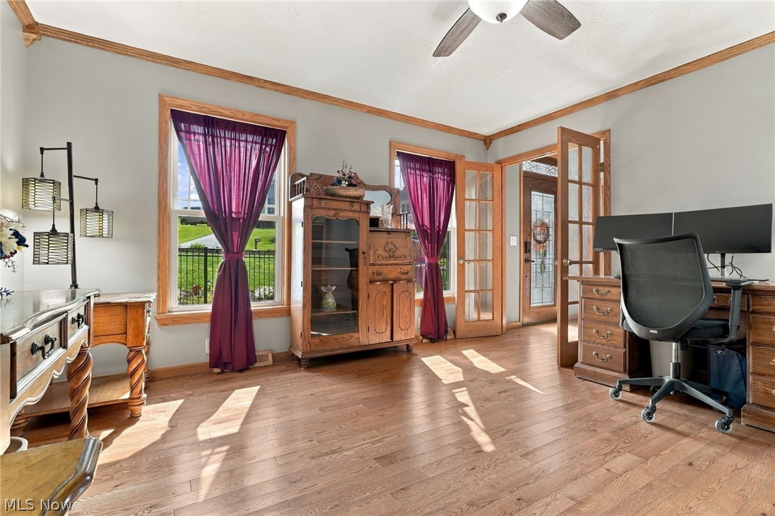 1907 Dogwood Square NE Bolivar OH 44612