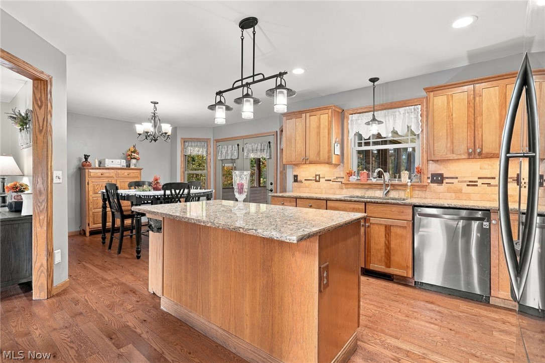 1907 Dogwood Square NE Bolivar OH 44612