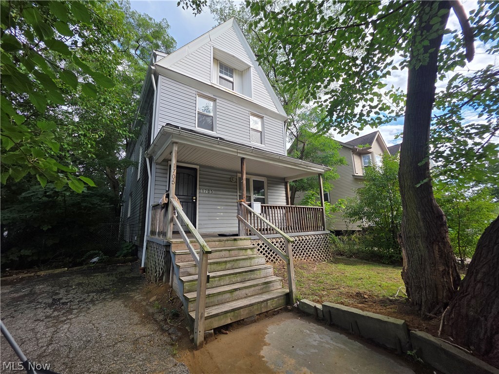 1705 E 84 Street Cleveland OH 44103