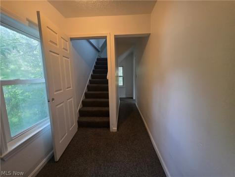 1705 E 84 Street Cleveland OH 44103