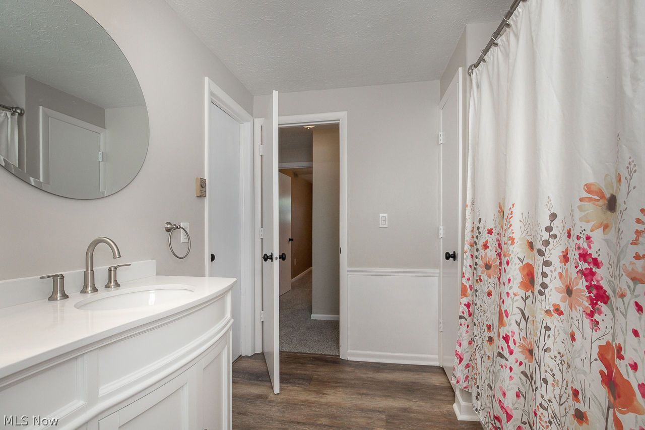 137 Valley Forge Circle Elyria OH 44035