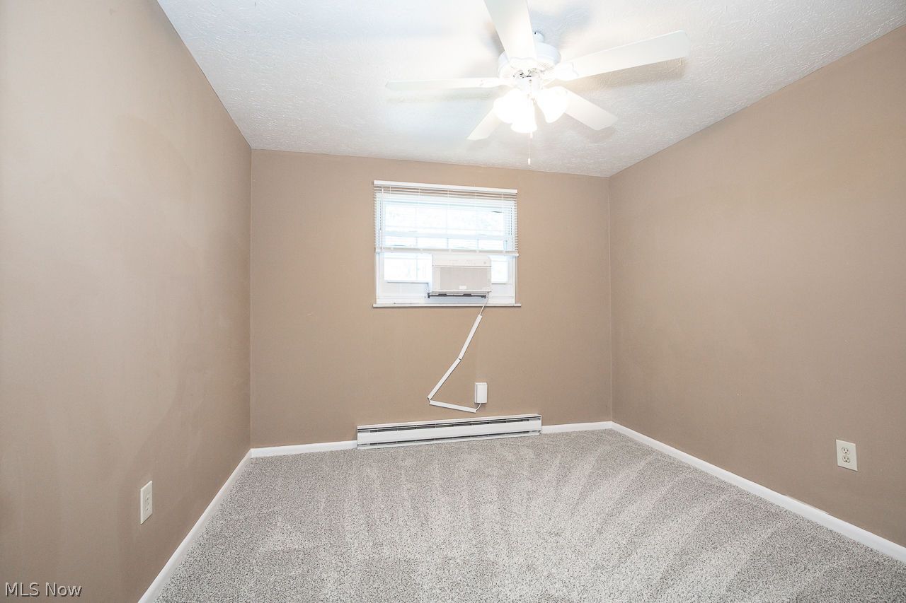 137 Valley Forge Circle Elyria OH 44035