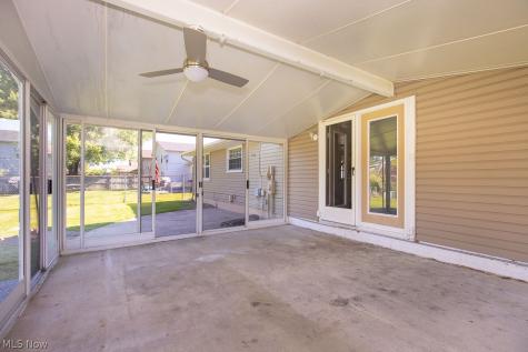 137 Valley Forge Circle Elyria OH 44035