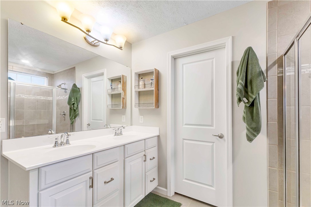 3147 Fairview Drive Avon OH 44011